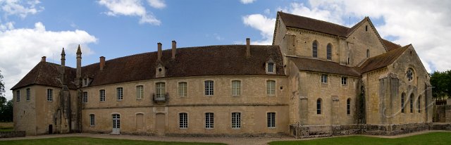 0205-0207Abbaye de Noirlac.jpg - SONY DSC